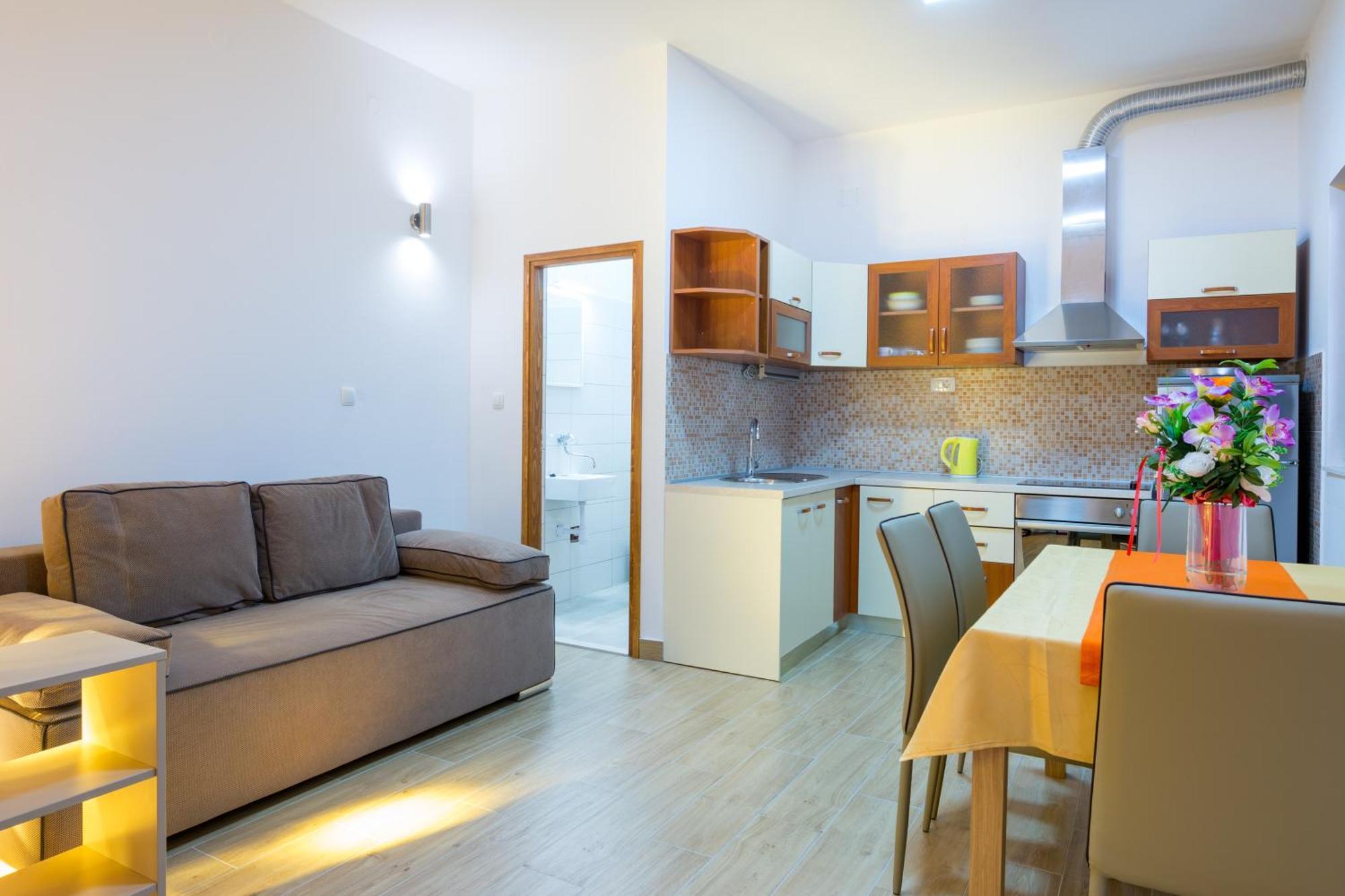 Apartments By The Sea Kastel Stari, Kastela - 15894 Room photo